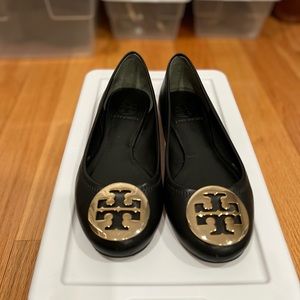 Tory Burch “Reva” flats- Sz 5